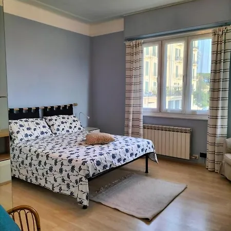 Attico Con Vista Mozzafiato Lägenhet